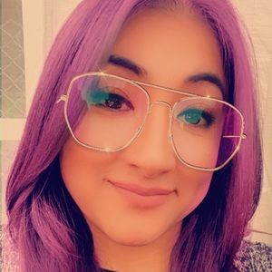 Meet your Posher, Veronica